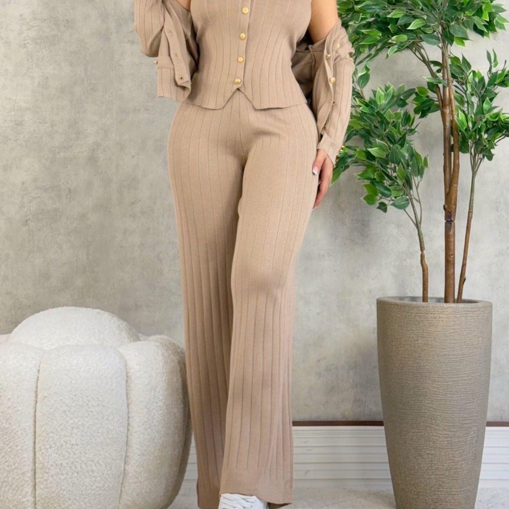 Elegant Tan Women's Pants
